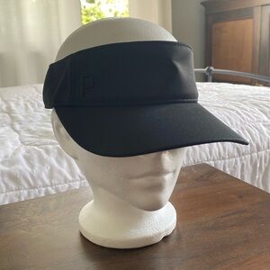 Puma Golf Ladies Visor, Black with gray padded insides.